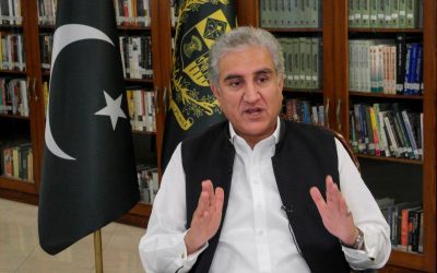 قریشی با انتقاد از آمریکا کمک به طالبان را رد کرد