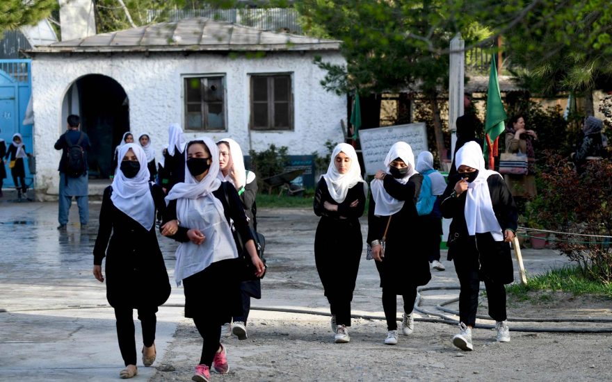 یوناما: طالبان تنها رژیمی در روی زمین است از تحصیل دختران جلوگیری می‌کند