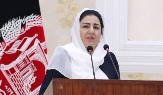 وزارت خارجه امریکا: بنفشه یعقوبی از افغانستان برنده جایزه بین‌المللی زنان شجاع این وزارت شد