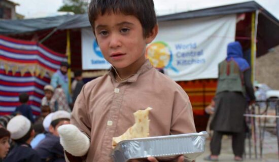 تعلیق‌ کمک‌های آمریکا منجر به توقف فعالیت ۵۰ نهاد امداد رسان در افغانستان شد