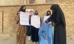 زنان معترض: اجبار ساختن زنان به پوشیدن «برقع» در هرات اوج زن‌ستیزی طالبان است