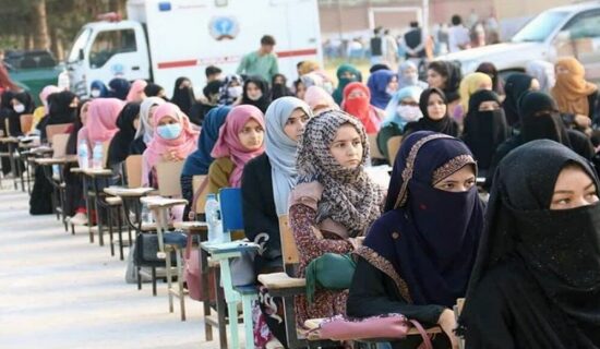 Bitter narratives of girls in the third year of exclusion from university entrance exam